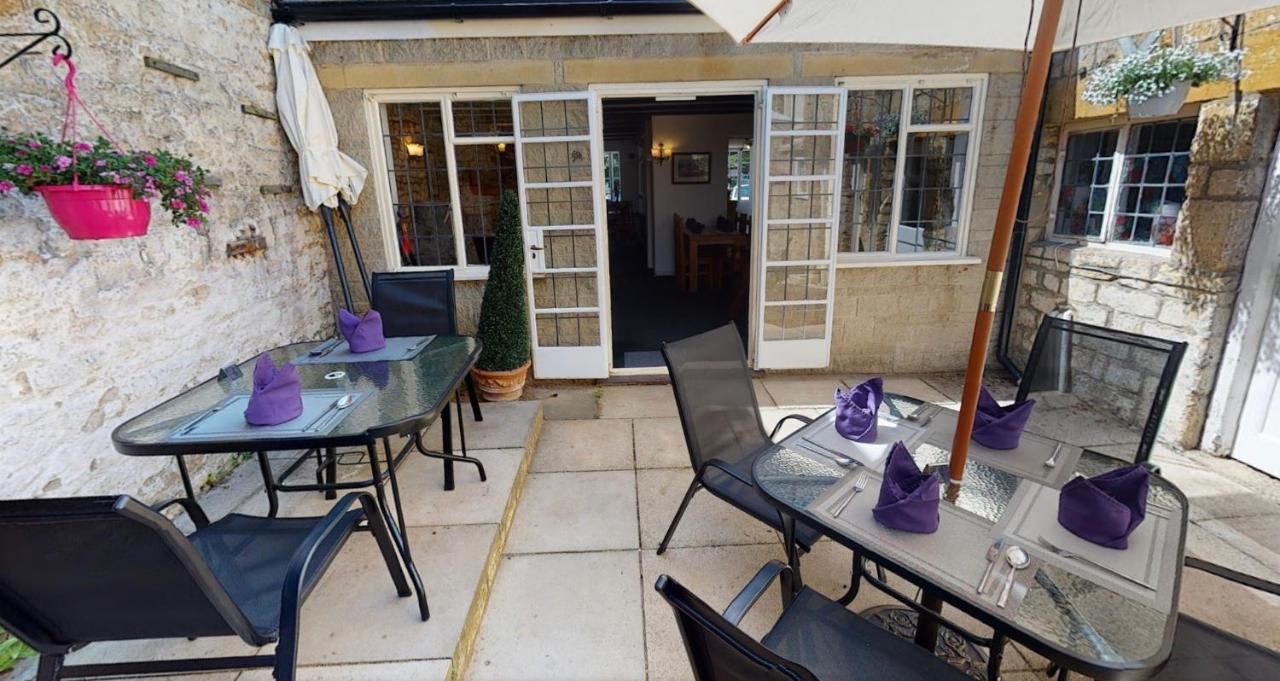 Siam Cottage Guesthouse Over 300 Years Old With Thai Restaurant Moreton-in-Marsh Екстериор снимка