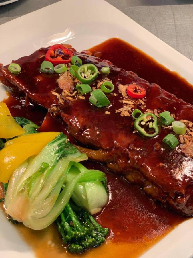 Siam Cottage Guesthouse Over 300 Years Old With Thai Restaurant Moreton-in-Marsh Екстериор снимка