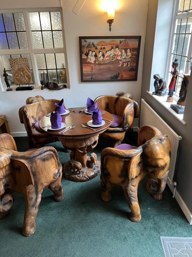 Siam Cottage Guesthouse Over 300 Years Old With Thai Restaurant Moreton-in-Marsh Екстериор снимка