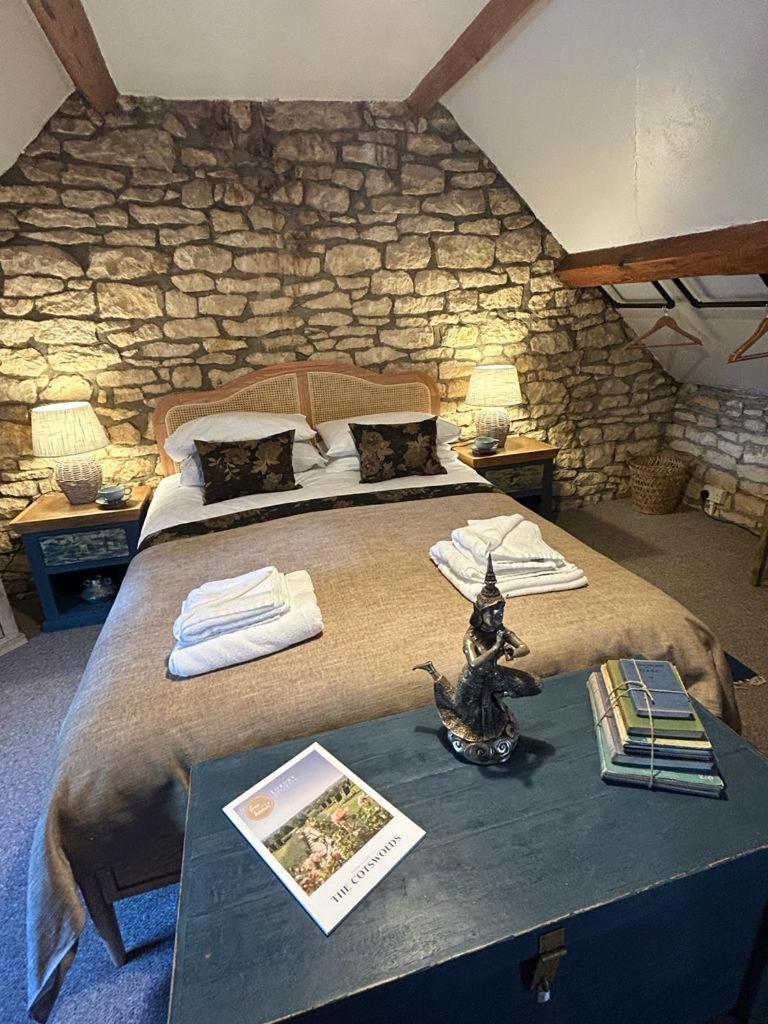 Siam Cottage Guesthouse Over 300 Years Old With Thai Restaurant Moreton-in-Marsh Екстериор снимка